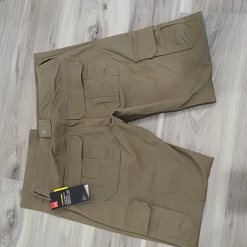 Under Armour Water-Resistant cargo pants